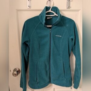 Columbia Women's Teal Fleece Jacket- Small -  Hand Pockets ( Left And Right)